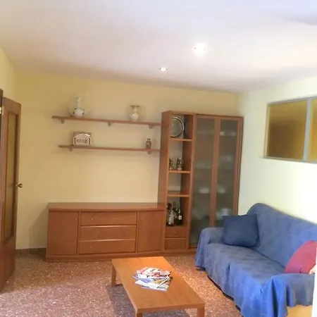 아파트 Calle Acacias 2 *